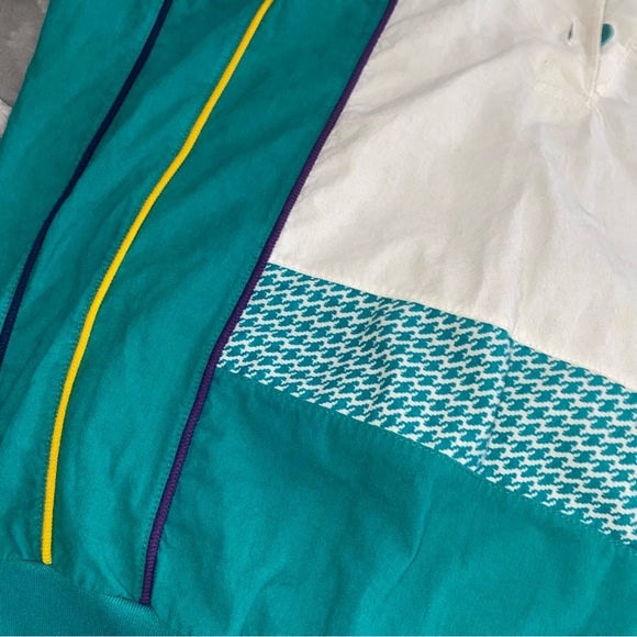 Vintage Collar Sleeve Tee - Picture 4 of 4